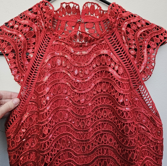 Saylor Anthropologie Large Ciara Sequined Scallop Lace Open-Back Dress in Red - Picture 6 of 9